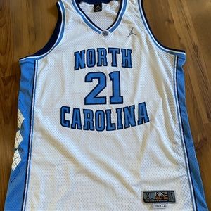 North Carolina Tarheels #21 Jordan Brand XL Nike Elite NCAA basketball jersey.